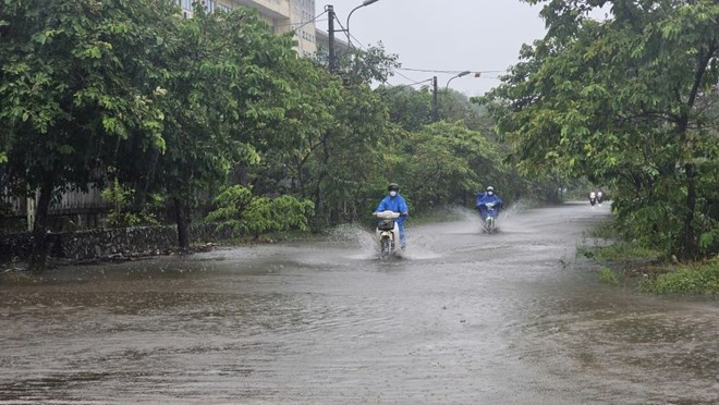 Cảnh báo nguy cơ lũ quét, sạt lở đất ở Quảng Ngãi, Gia Lai